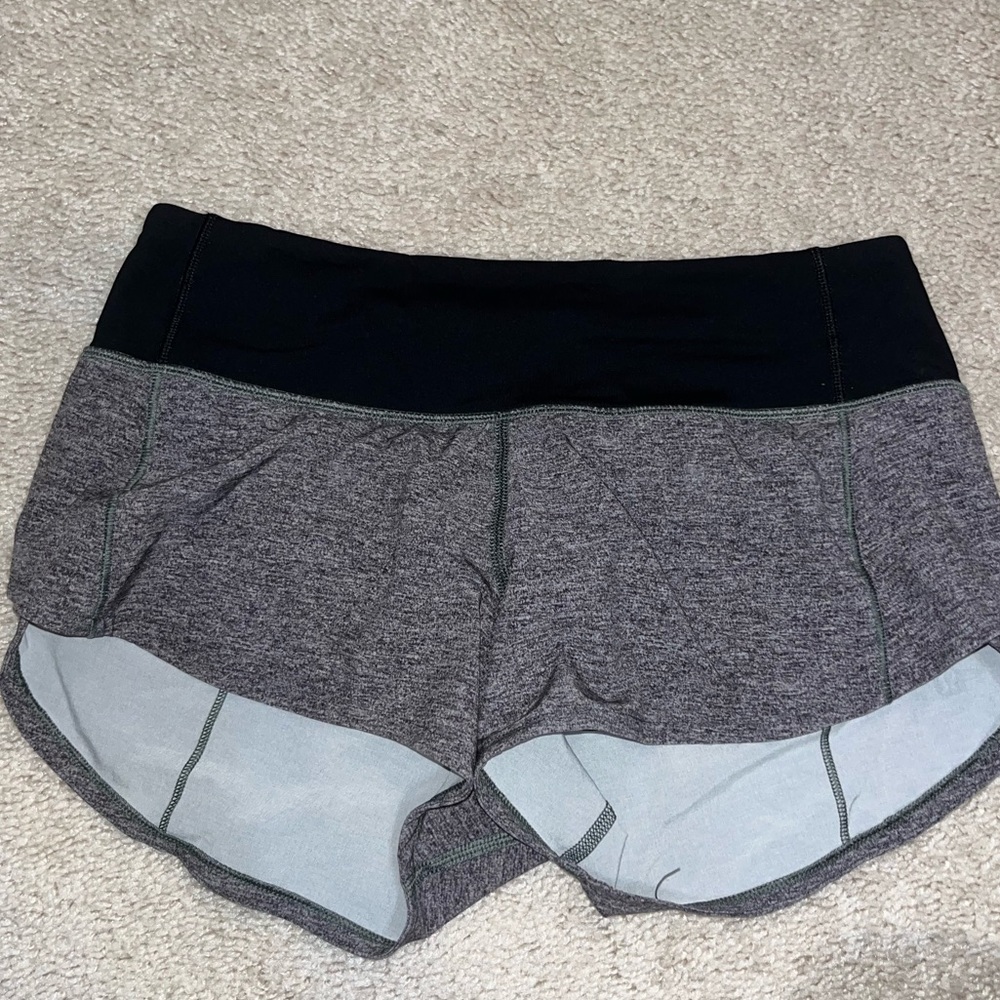 Lululemon grey speed short with black waistband 2.5” - size 2